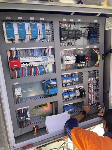 ST8 WIDE ELECTRICAL Toowoomba